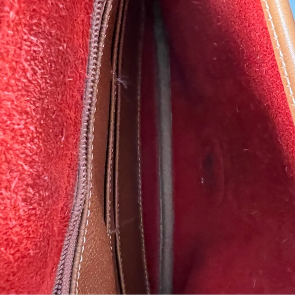 Dooney & Bourke Vintage Equestrian Bag in Red Leather - Picture 16 of 16